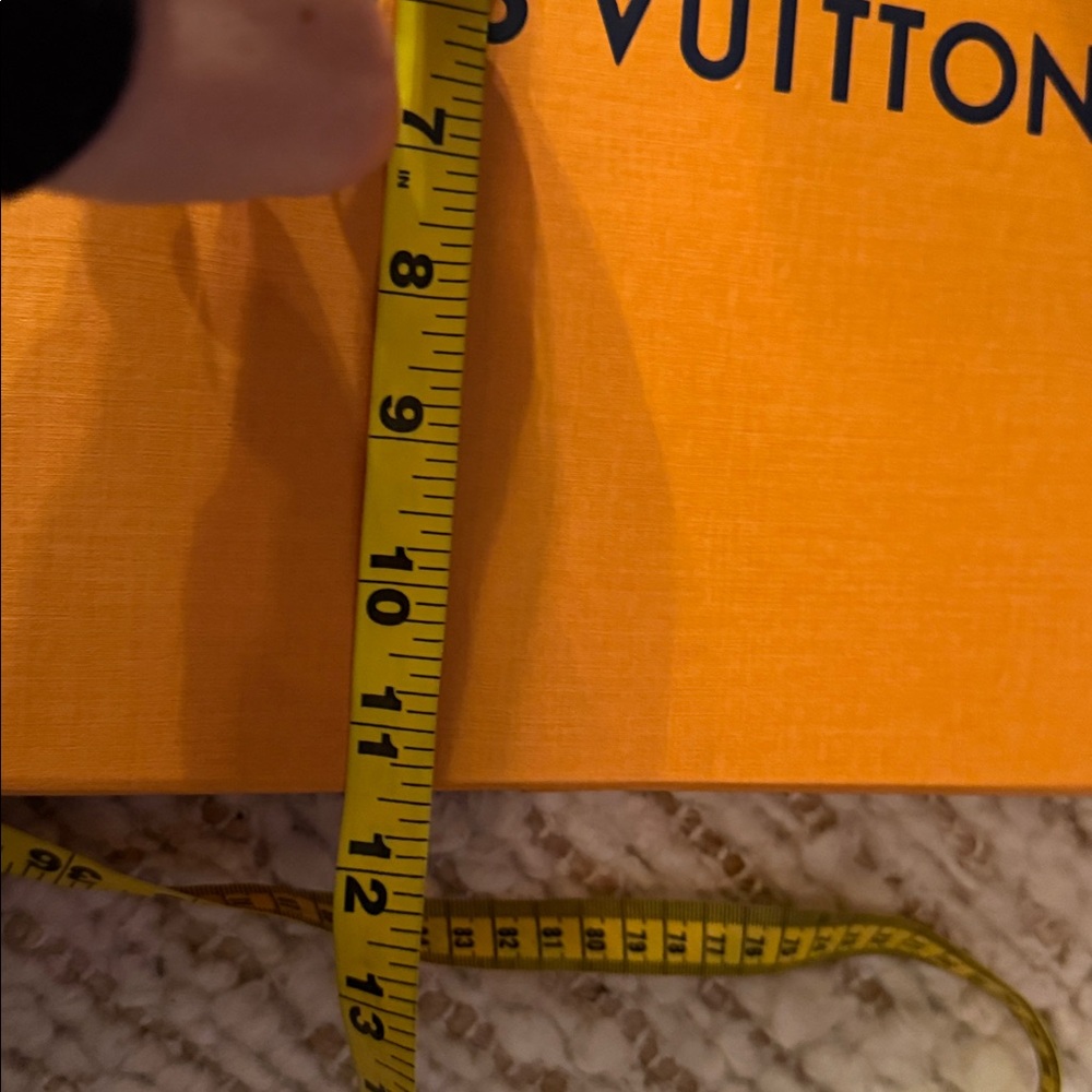 🧡NEW Louis Vuitton Orange Box with Ribbon Holiday Edition - Picture 4 of 6